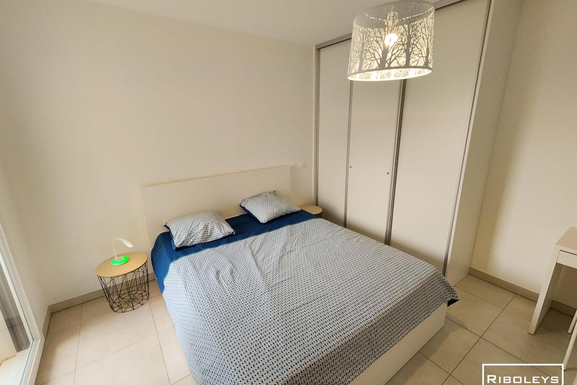 Villa T3 Climatisee En Residence Avec Piscine Виас Экстерьер фото